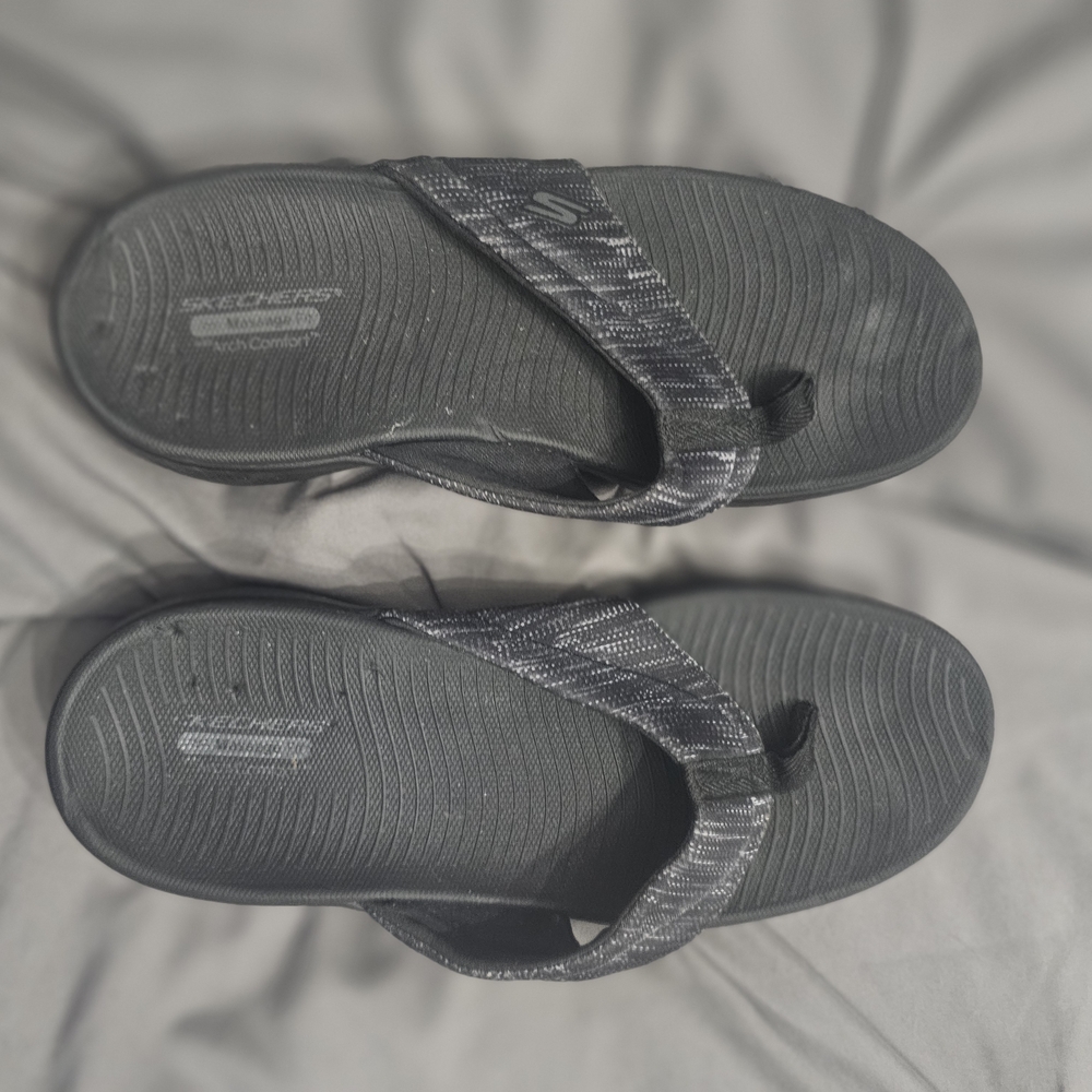 Skechers Black Textured Sandals